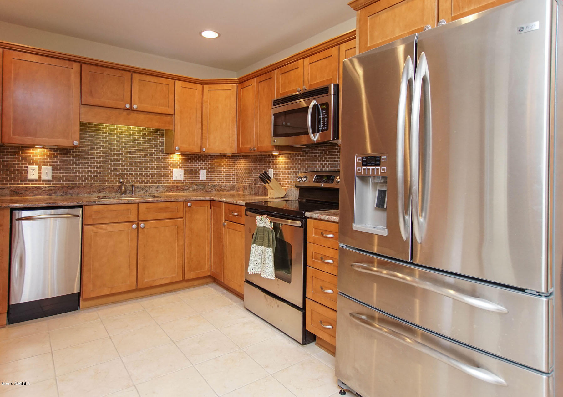710 Ribaut Road Beaufort, SC 29902 - Photo 6 of 38 DSC05043-1