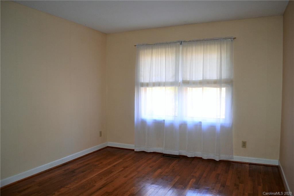 3061 Piedmont Road Morganton, NC 28655 - Photo 15 of 24 Gallery Image 15