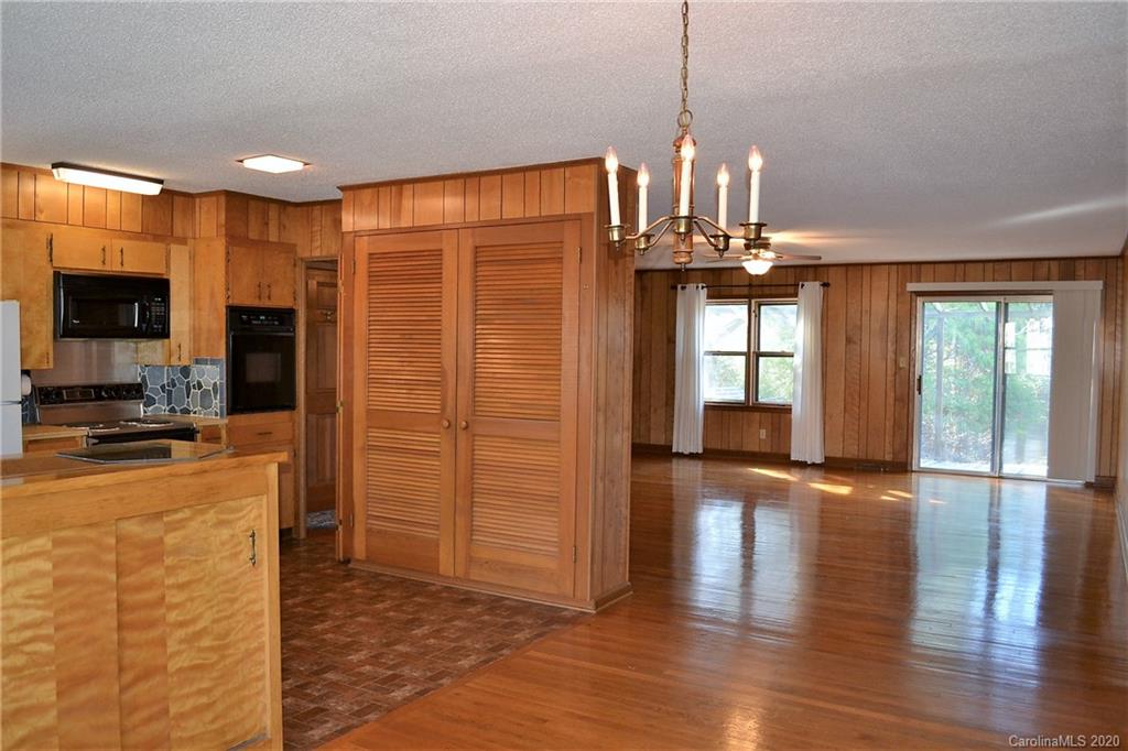 3061 Piedmont Road Morganton, NC 28655 - Photo 6 of 24 Gallery Image 6
