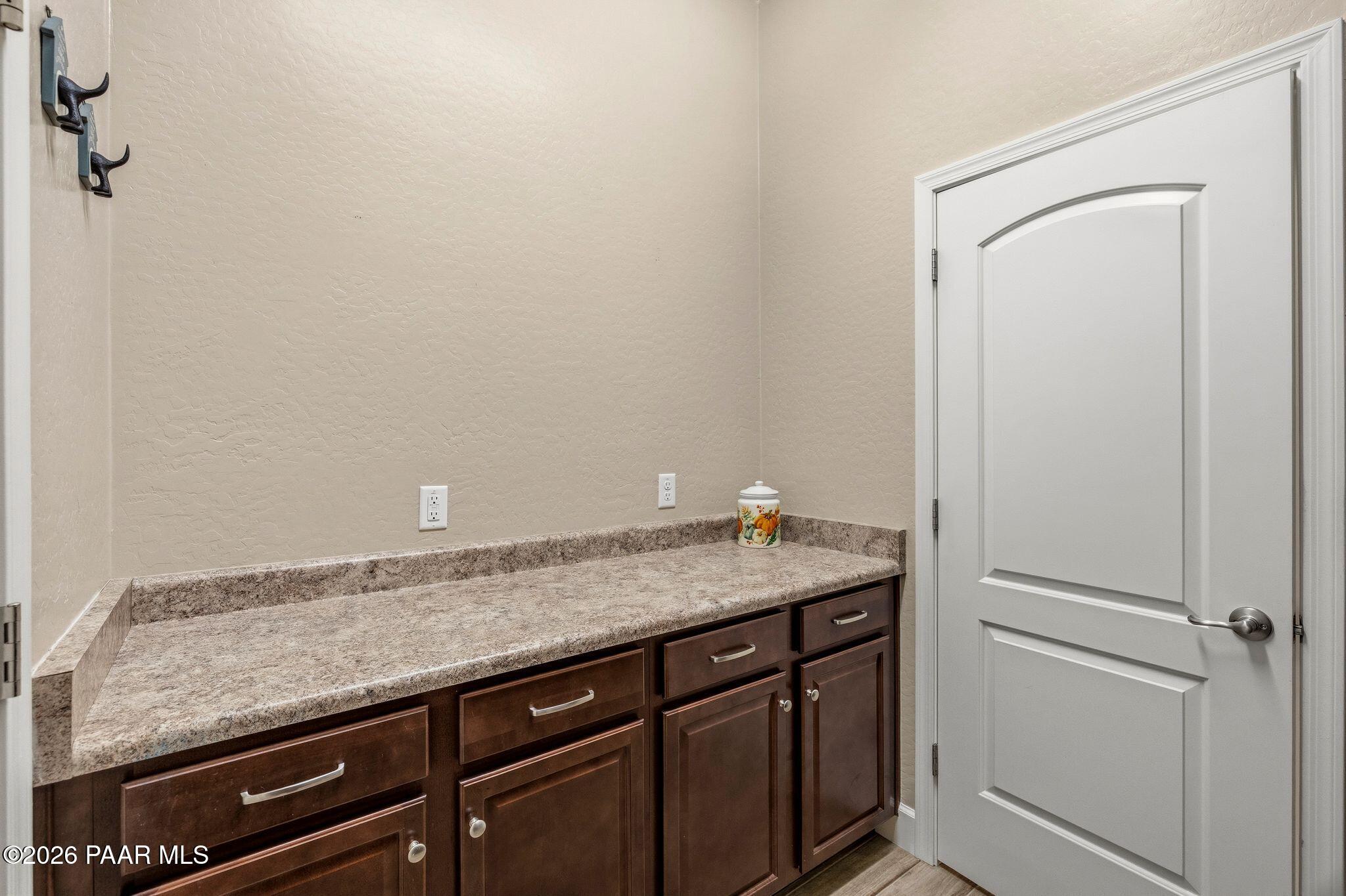 8636 Wandering Creek Road Prescott Valley, AZ 86315 - Photo 15 of 47 Laundry