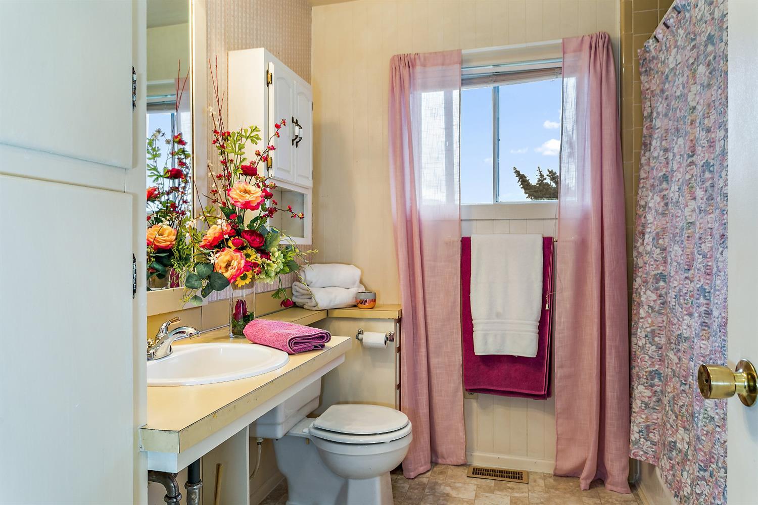 1188 North Valley View Road Ashland, OR 97520 - Photo 16 of 29 Additional Photo