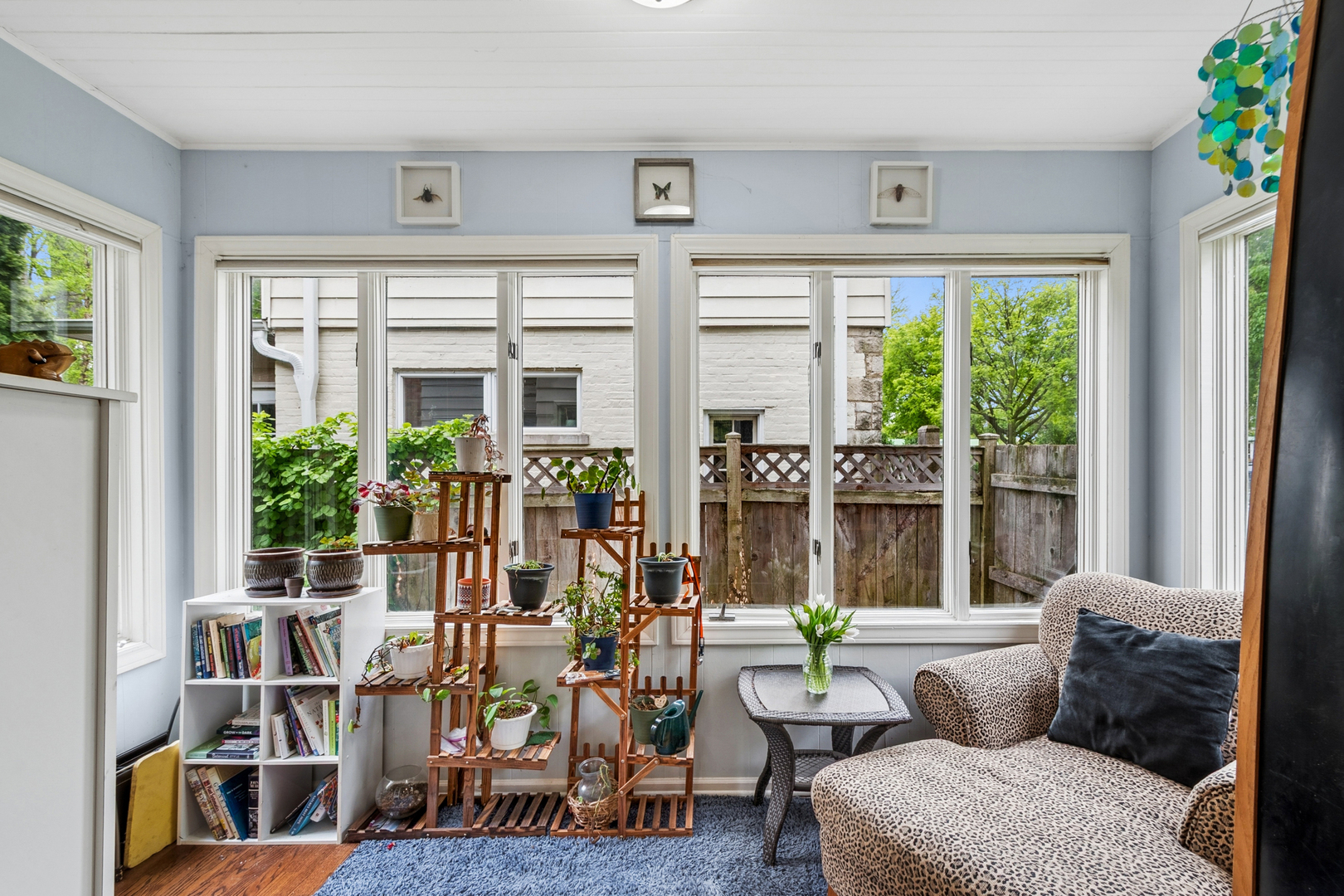 3042 Isabella Street Evanston, IL 60201 - Photo 5 of 30 Gallery Image 5