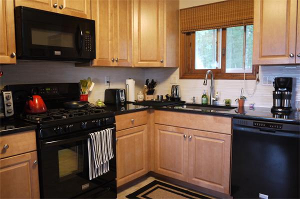 1216 Edgell Road Framingham, MA 01701 - Photo 14 of 17 Gallery Image 14