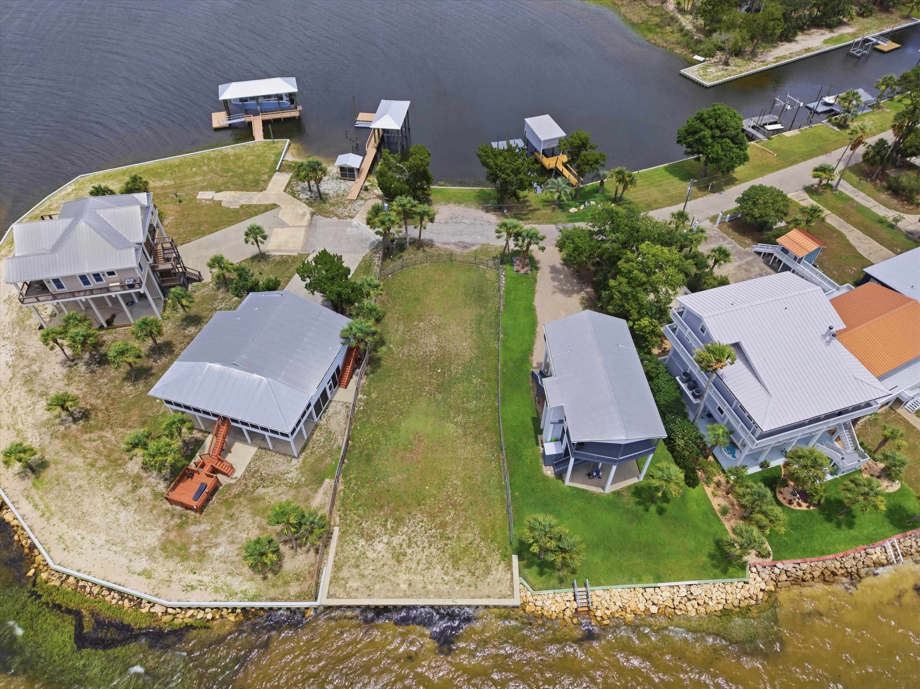 1643 Shell Point Road Crawfordville, FL 32327 - Photo 10 of 23