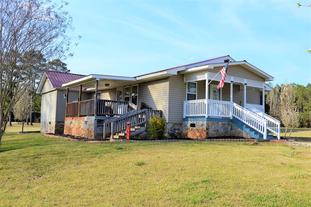 112 Crooked Road Greenwood, SC 29646 - Photo 1 of 35 Gallery Image 1