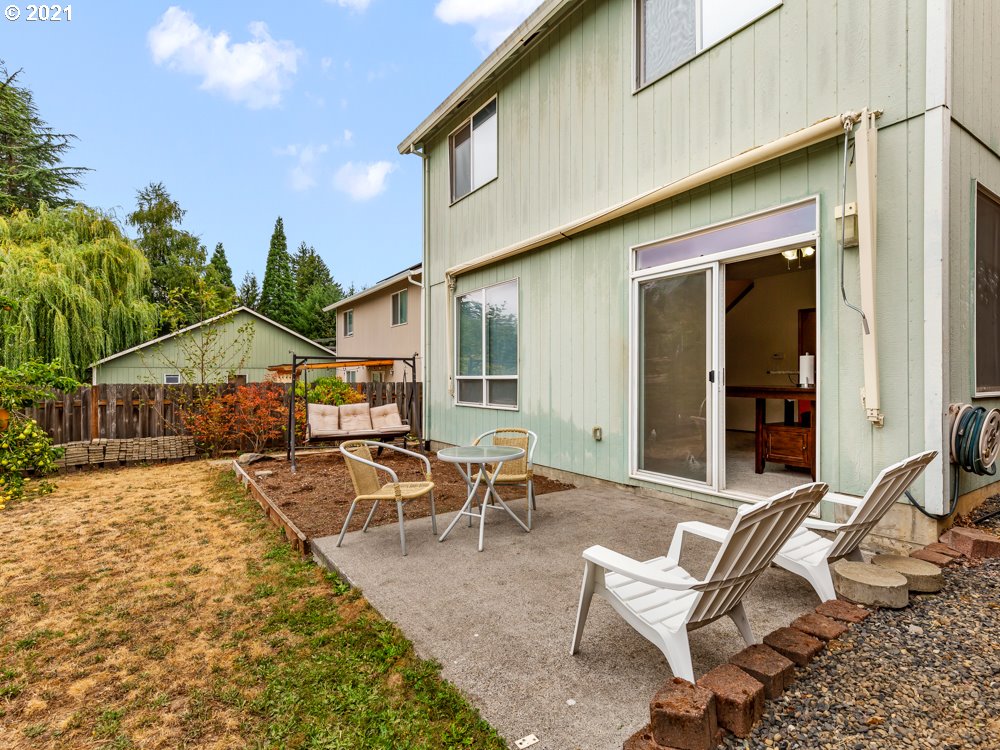 673 Northeast Anderson Road Gresham, OR 97030 - Photo 19 of 28 Gallery Image 19