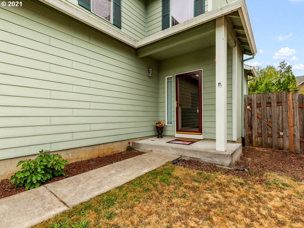 673 Northeast Anderson Road Gresham, OR 97030 - Photo 21 of 28 Gallery Image 21