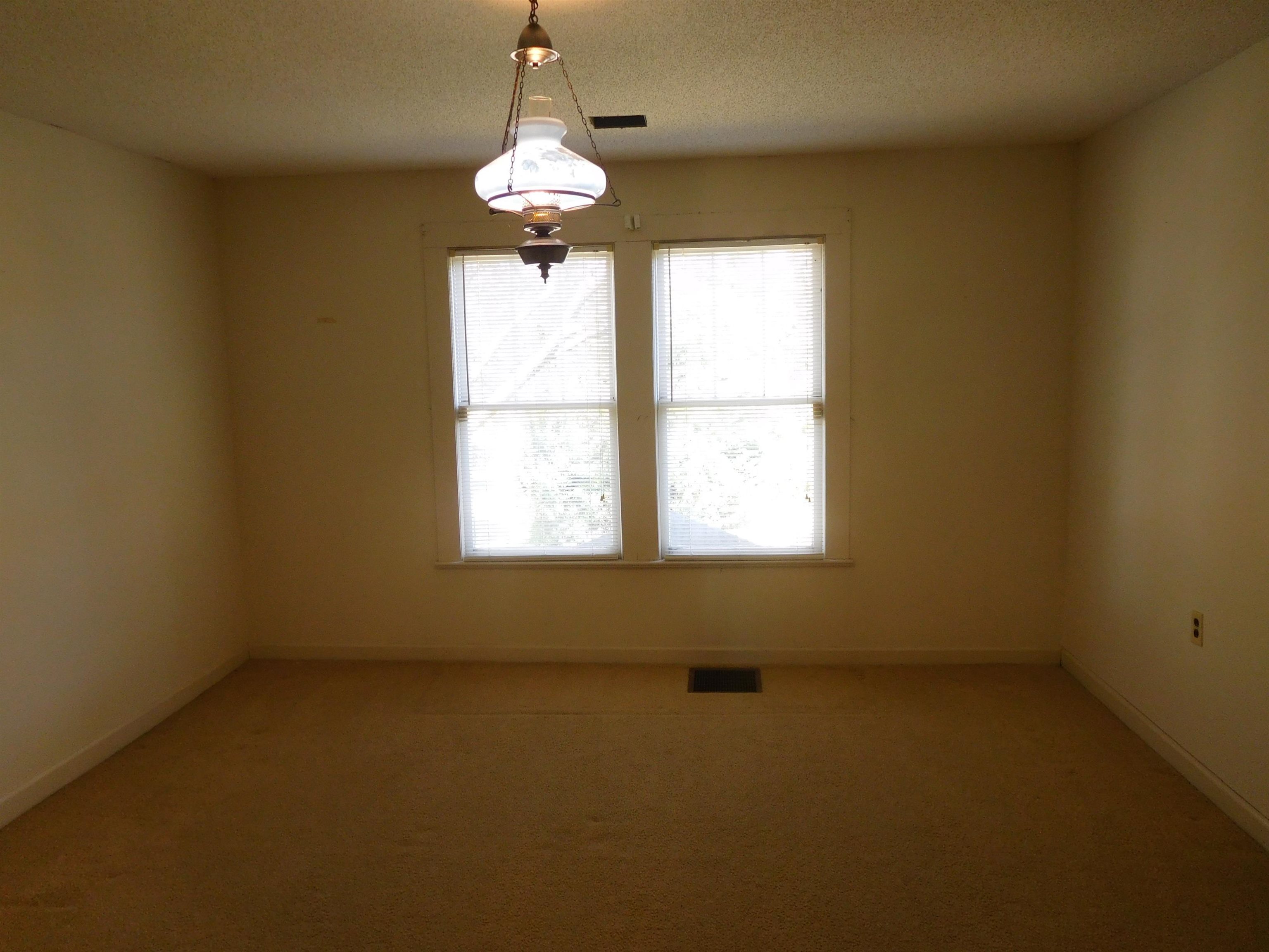 539 State Rd S-11-285 Gaffney, SC 29340 - Photo 12 of 28