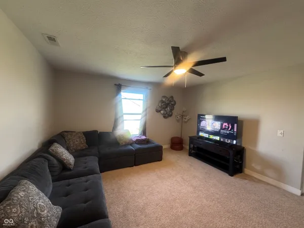 $499,900 | 16352 Sedalia Drive, Fishers, IN 46040