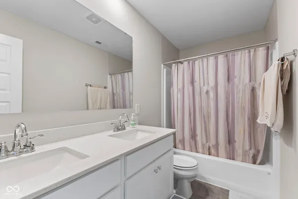 $499,900 | 16352 Sedalia Drive, Fishers, IN 46040