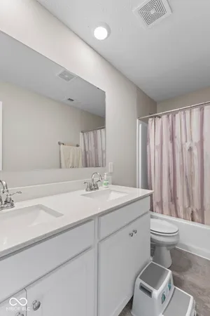 $499,900 | 16352 Sedalia Drive, Fishers, IN 46040