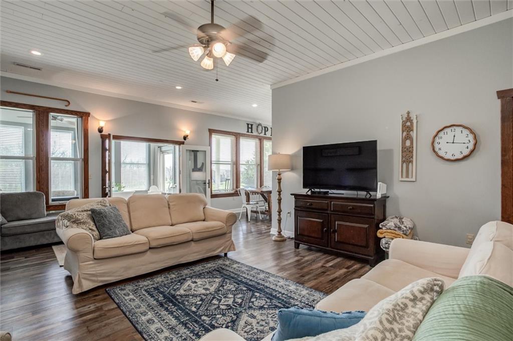 1171 Northwest 250th Road Holden, MO 64040 - Photo 20 of 41