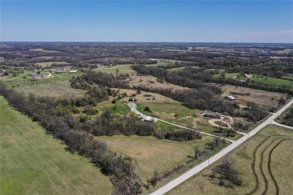 1171 Northwest 250th Road Holden, MO 64040 - Photo 37 of 41