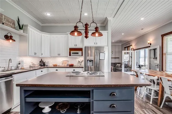 $750,000 | 1171 Northwest 250th Road, Holden, MO 64040