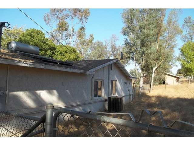 2307 Duraznitos Road Ramona, CA 92065 - Photo 3 of 14