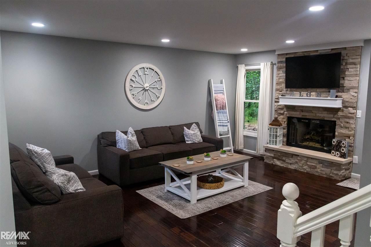 6041 Swartout Road Algonac, MI 48001 - Photo 5 of 26