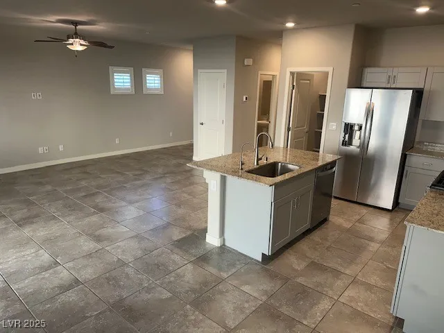 $2,345 | 10962 Bristol Park Avenue, Las Vegas, NV 89166