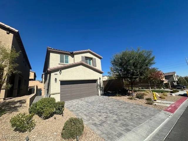 $2,345 | 10962 Bristol Park Avenue, Las Vegas, NV 89166
