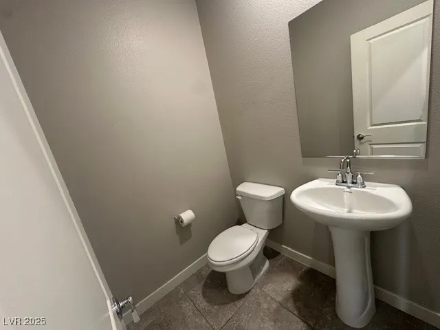 $2,345 | 10962 Bristol Park Avenue, Las Vegas, NV 89166