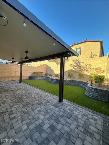 $2,345 | 10962 Bristol Park Avenue, Las Vegas, NV 89166