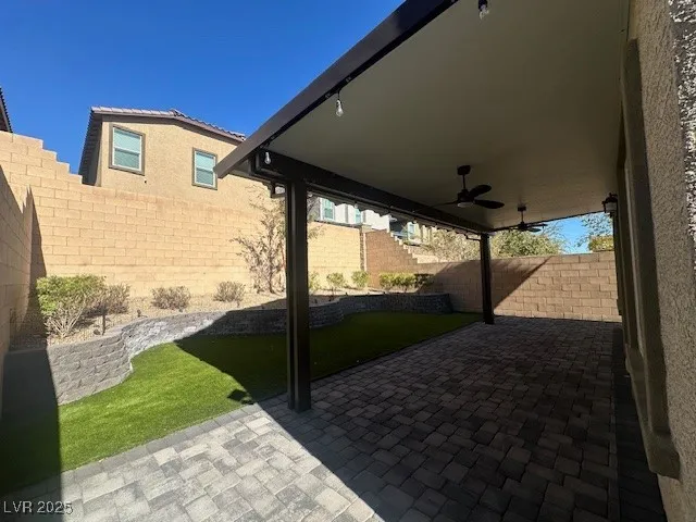 $2,345 | 10962 Bristol Park Avenue, Las Vegas, NV 89166