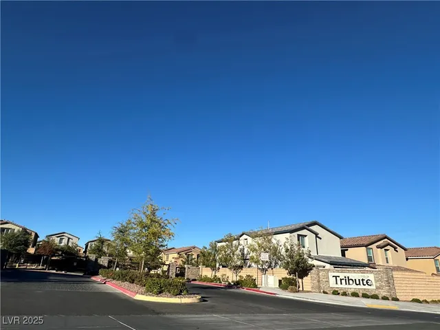 $2,345 | 10962 Bristol Park Avenue, Las Vegas, NV 89166