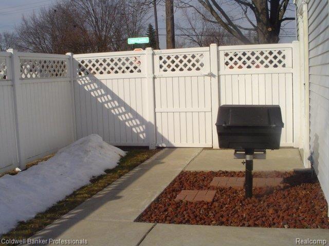 9208 Sheldon Road Plymouth, MI 48170 - Photo 7 of 8 Patio