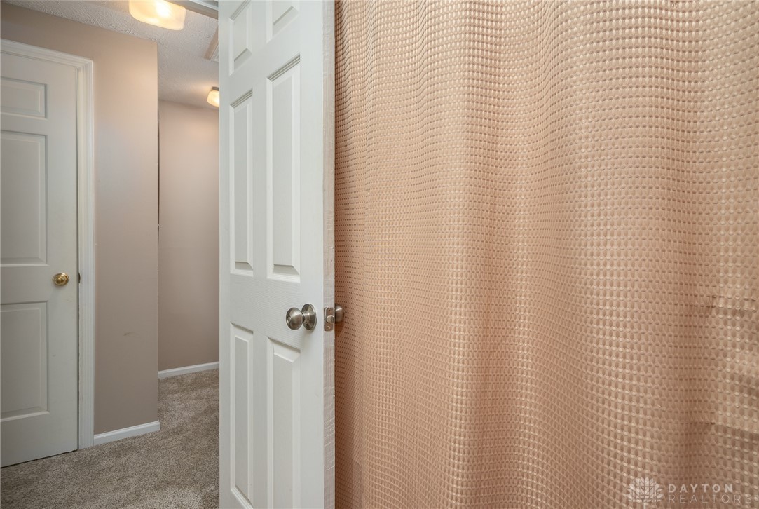5843 Overbrooke Road Dayton, OH 45440 - Photo 19 of 34