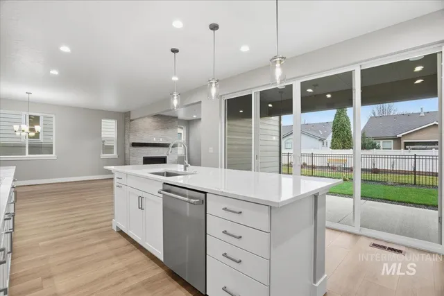 $694,990 | 6153 North Senita Hills Avenue, Meridian, ID 83646