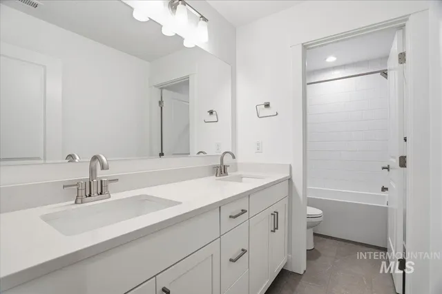 $694,990 | 6153 North Senita Hills Avenue, Meridian, ID 83646