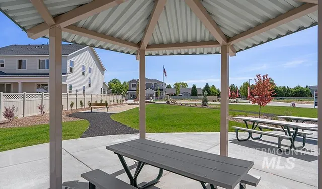 $694,990 | 6153 North Senita Hills Avenue, Meridian, ID 83646