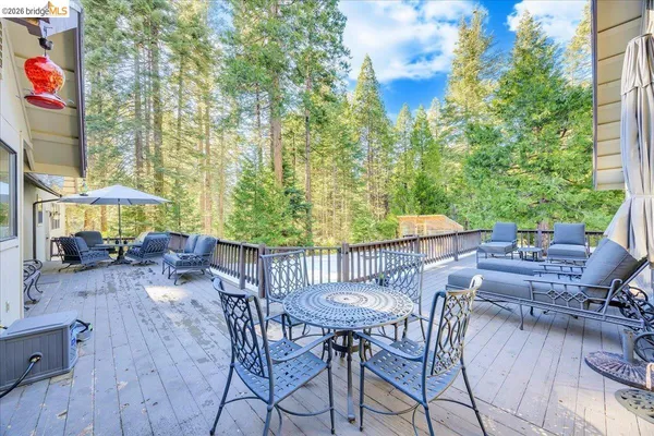 $935,000 | 5071 Hokan Circle, Arnold, CA 95223