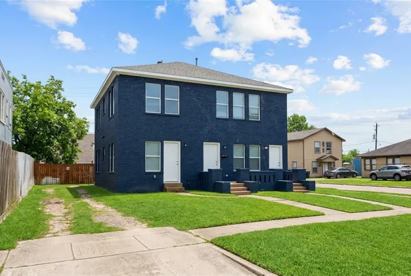 $850 | 122 Pineview Drive, Unit A, Houston, TX 77012