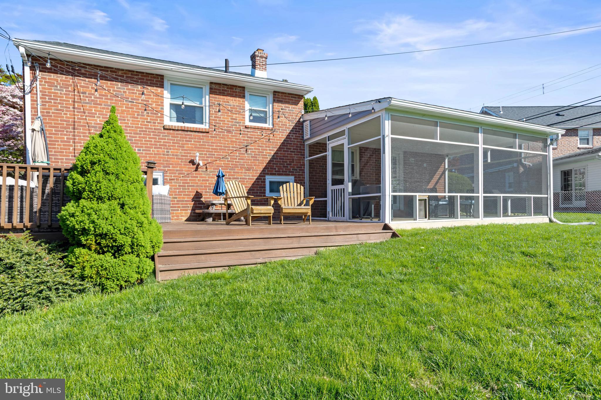 105 Longview Drive Springfield, PA 19064 - Photo 30 of 33 a house view with a garden space