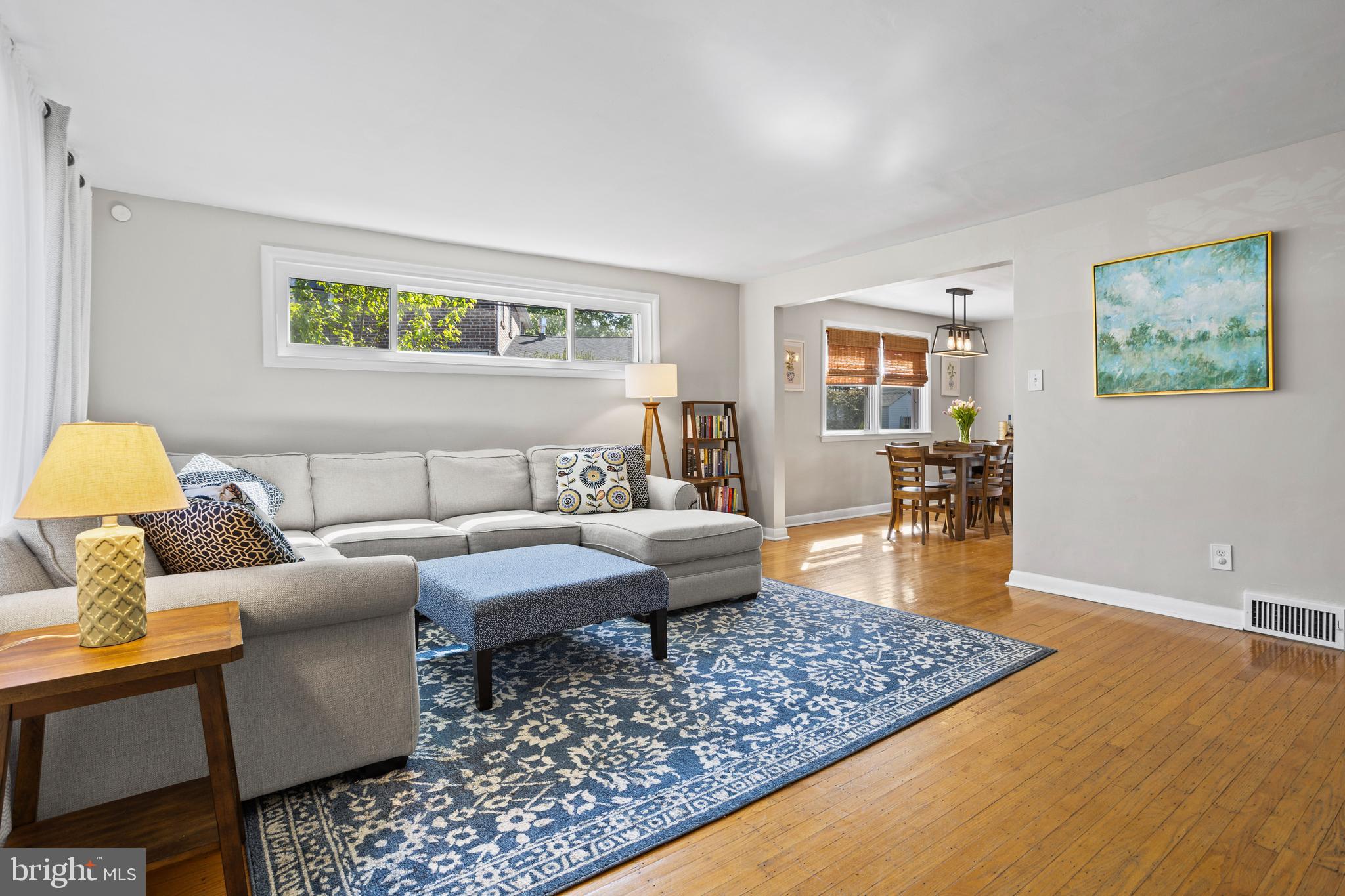105 Longview Drive Springfield, PA 19064 - Photo 4 of 33 a living room with furniture and wooden floor