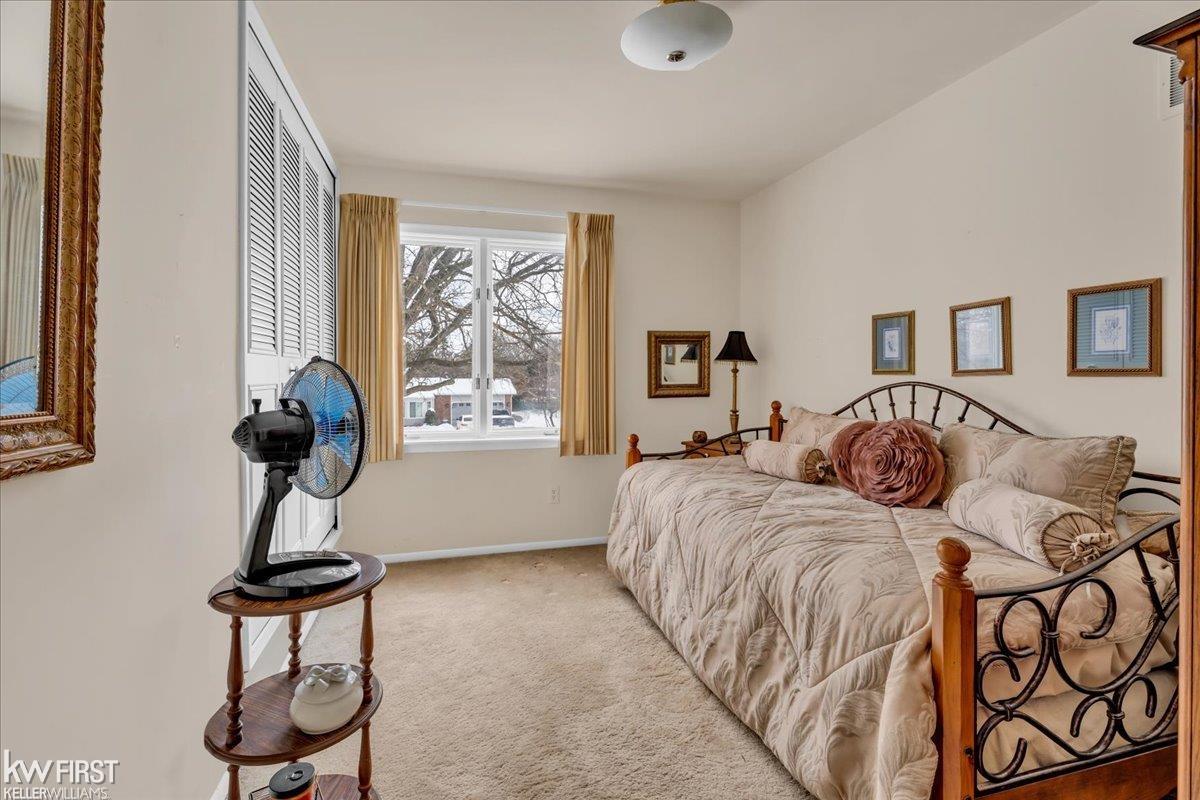 3152 Old Farm Road Flint, MI 48507 - Photo 26 of 45 50166770-222f4f04-c1ff-4c34-83df-de74b52e3206.JPG