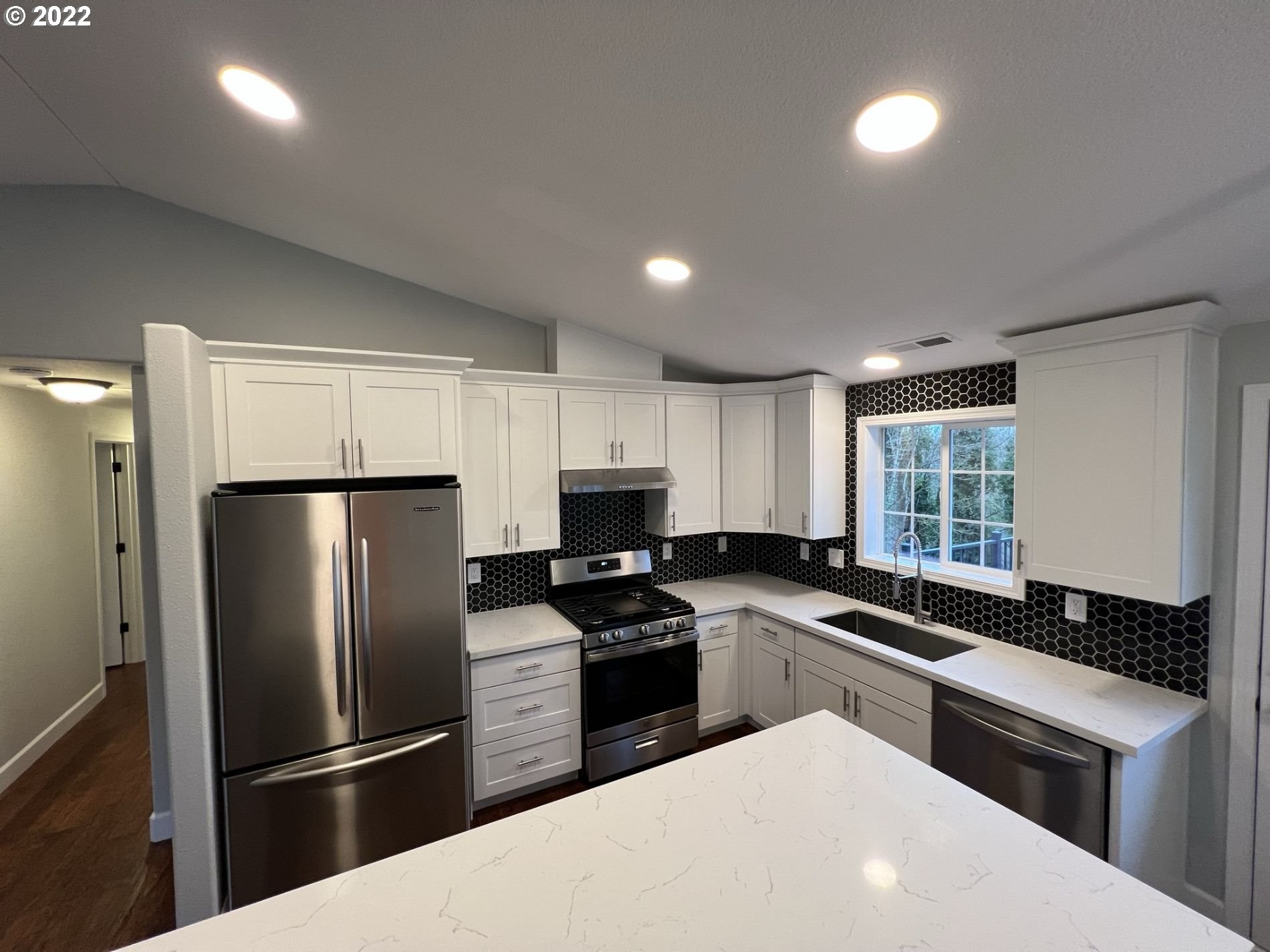 2020 Southwest 6th Avenue Camas, WA 98607 - Photo 12 of 22 Gallery Image 12