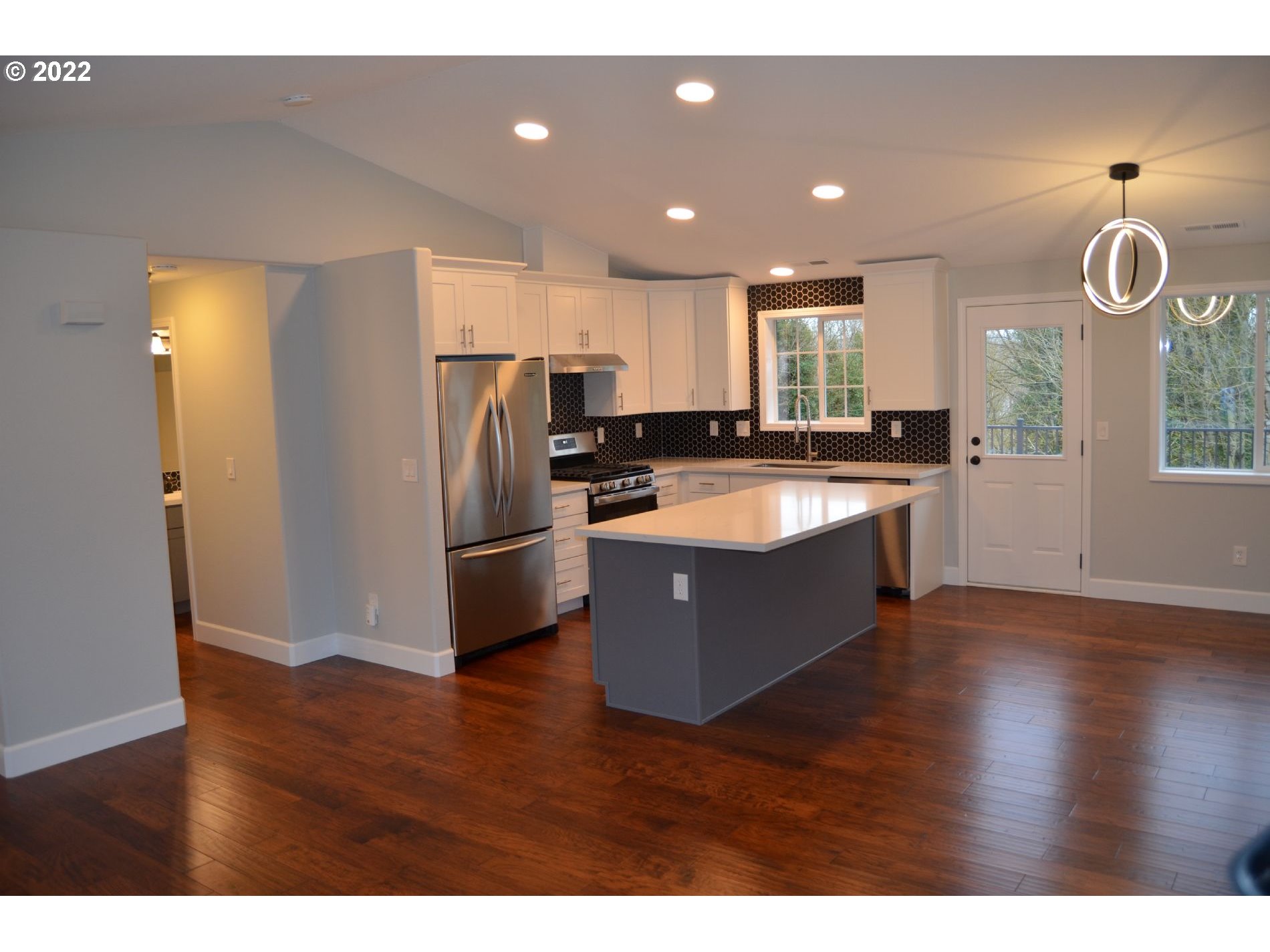 2020 Southwest 6th Avenue Camas, WA 98607 - Photo 15 of 22 Gallery Image 15