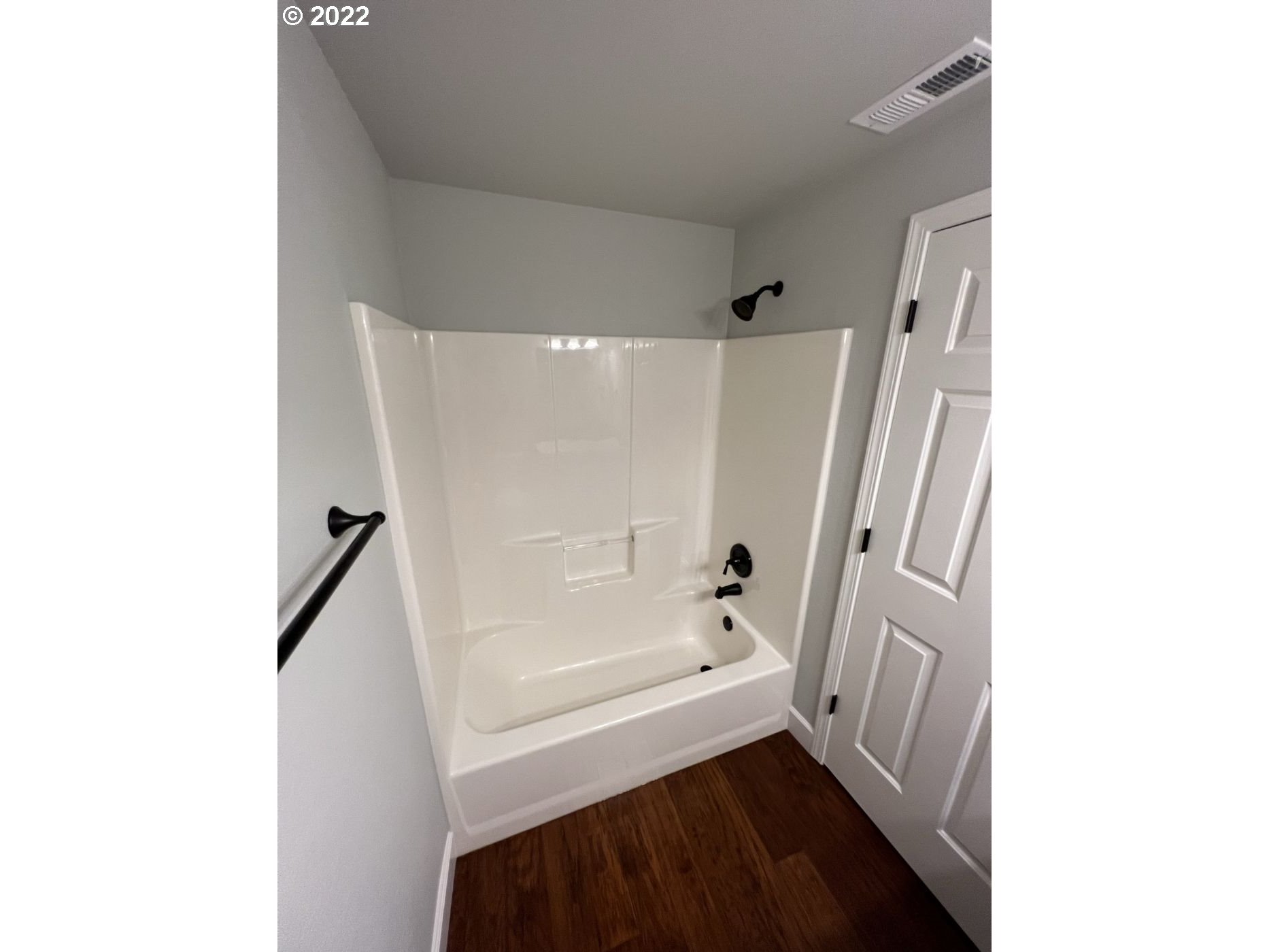 2020 Southwest 6th Avenue Camas, WA 98607 - Photo 5 of 22 Gallery Image 5