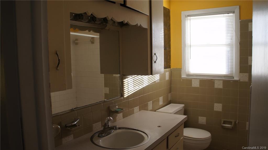 2781 Keisler Dairy Road, Unit 8 Conover, NC 28613 - Photo 14 of 20 Gallery Image 14