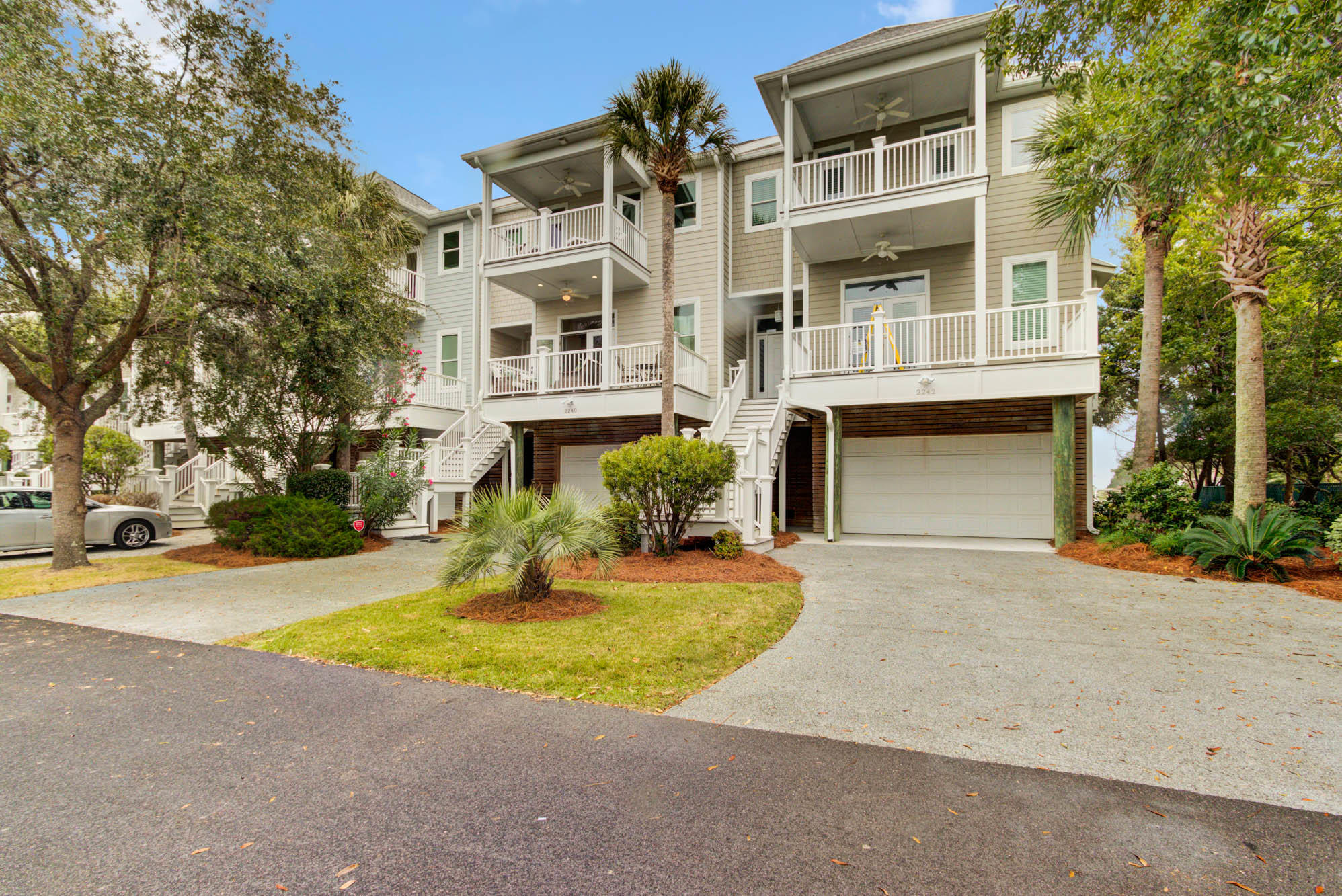 2240 Folly Road Folly Beach, SC 29412 - Photo 7 of 37 Great curb appeal