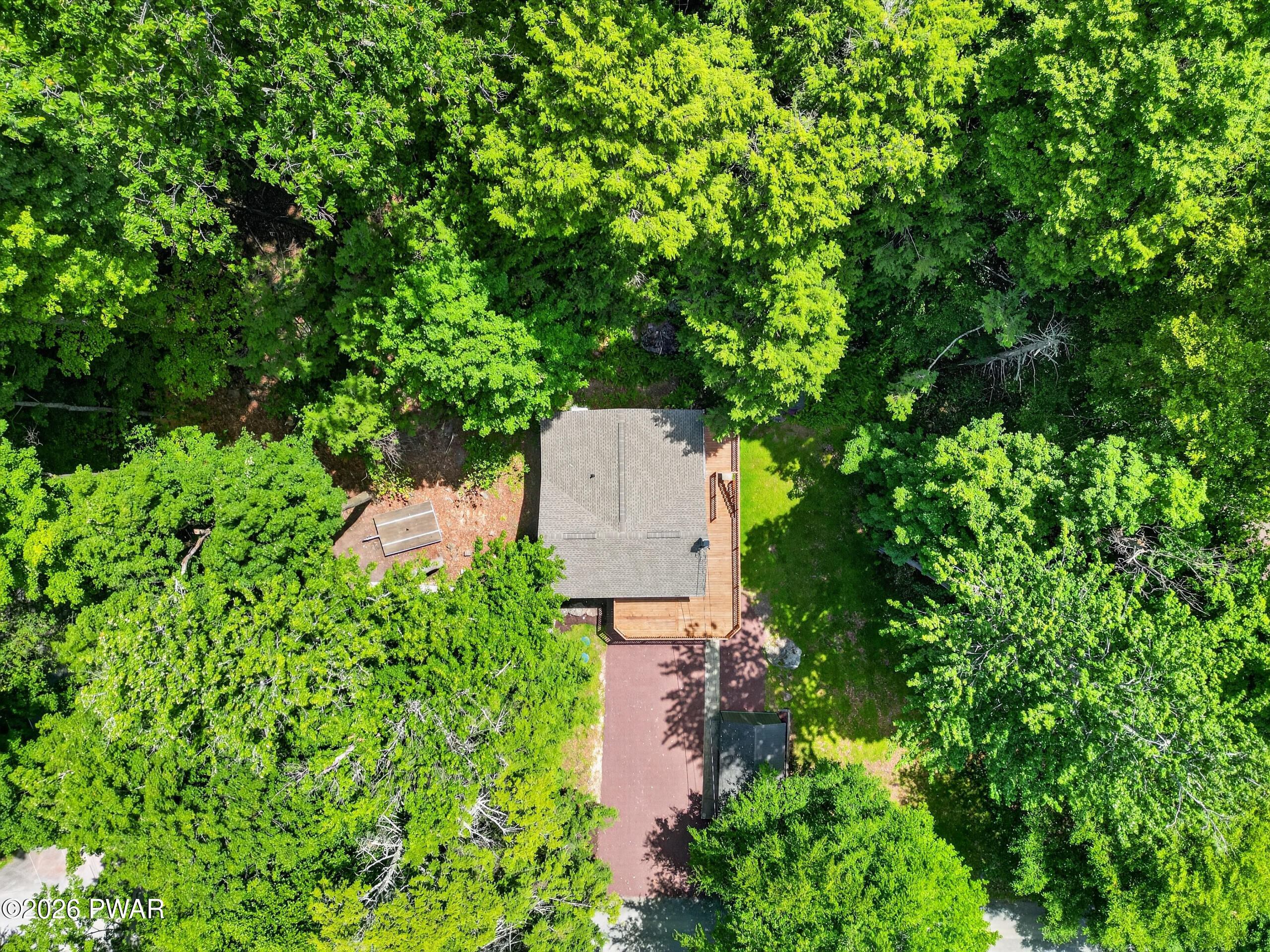 215 Lennon Road Greentown, PA 18426 - Photo 26 of 33