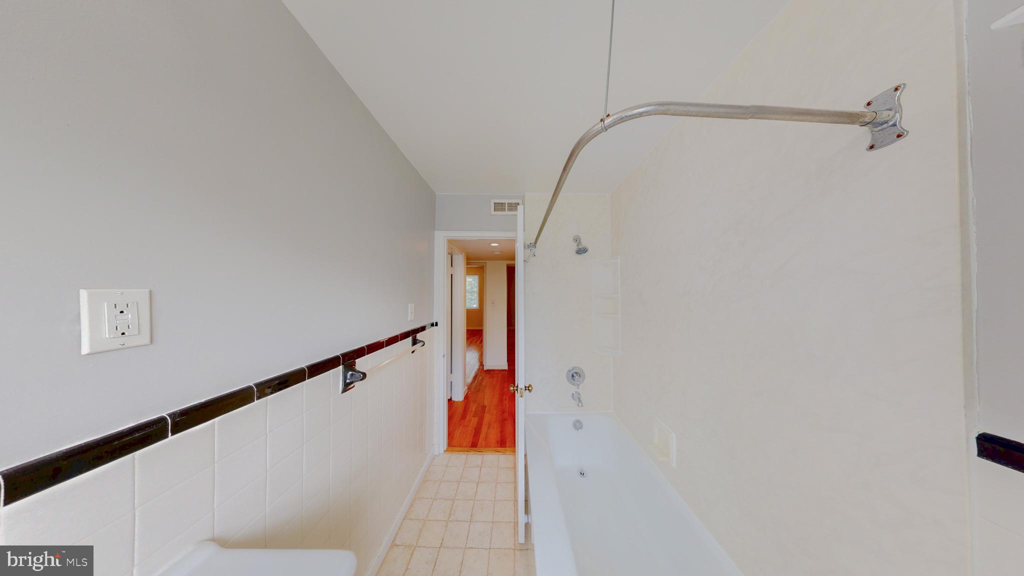 2210 Washington Avenue, Unit 301 Silver Spring, MD 20910 - Photo 12 of 14 Gallery Image 12