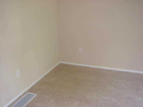 3558 Cadell Road Columbus, OH 43232 - Photo 7 of 9 Gallery Image 7