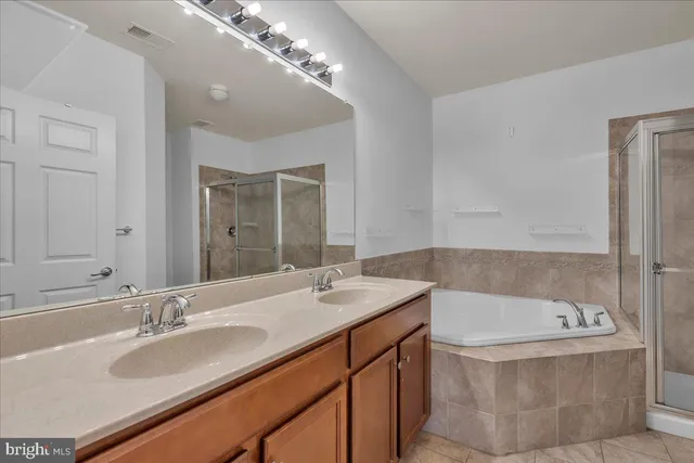 $2,750 | 4023 Derby Court, Cherry Hill, NJ 08002