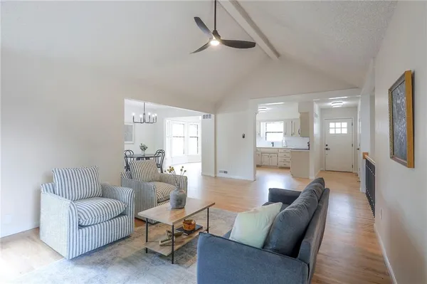 $359,900 | 203 Northeast Crescent Street, Lee's Summit, MO 64086