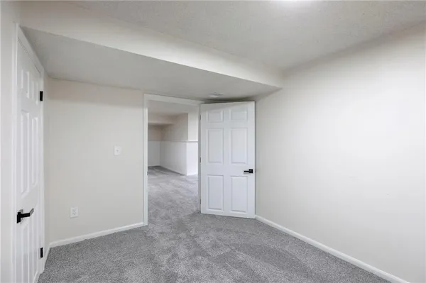 $359,900 | 203 Northeast Crescent Street, Lee's Summit, MO 64086