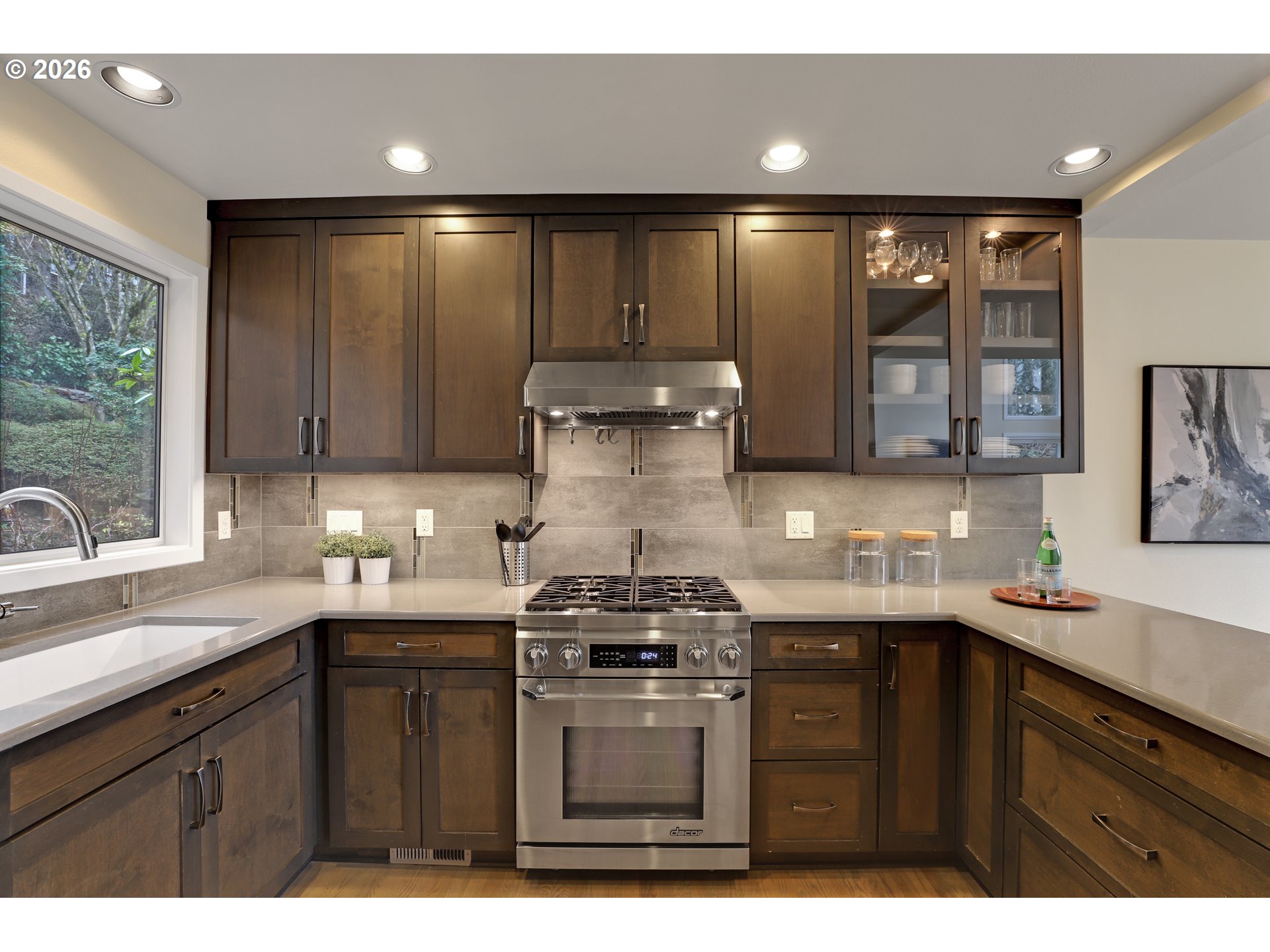 7635 South Hood Avenue Portland, OR 97219 - Photo 13 of 30