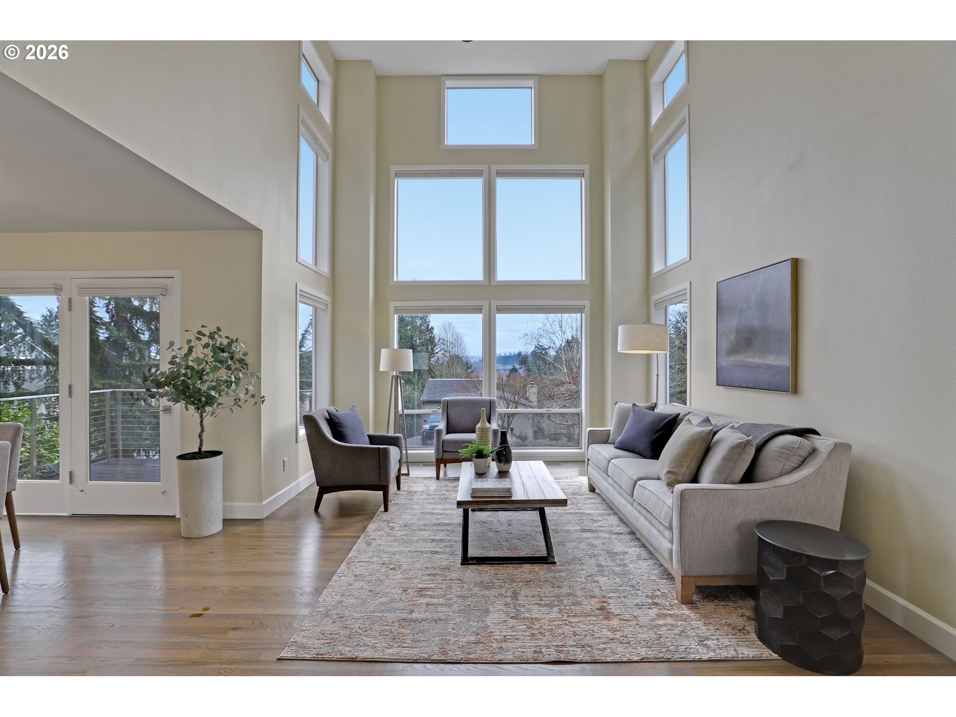 7635 South Hood Avenue Portland, OR 97219 - Photo 2 of 30