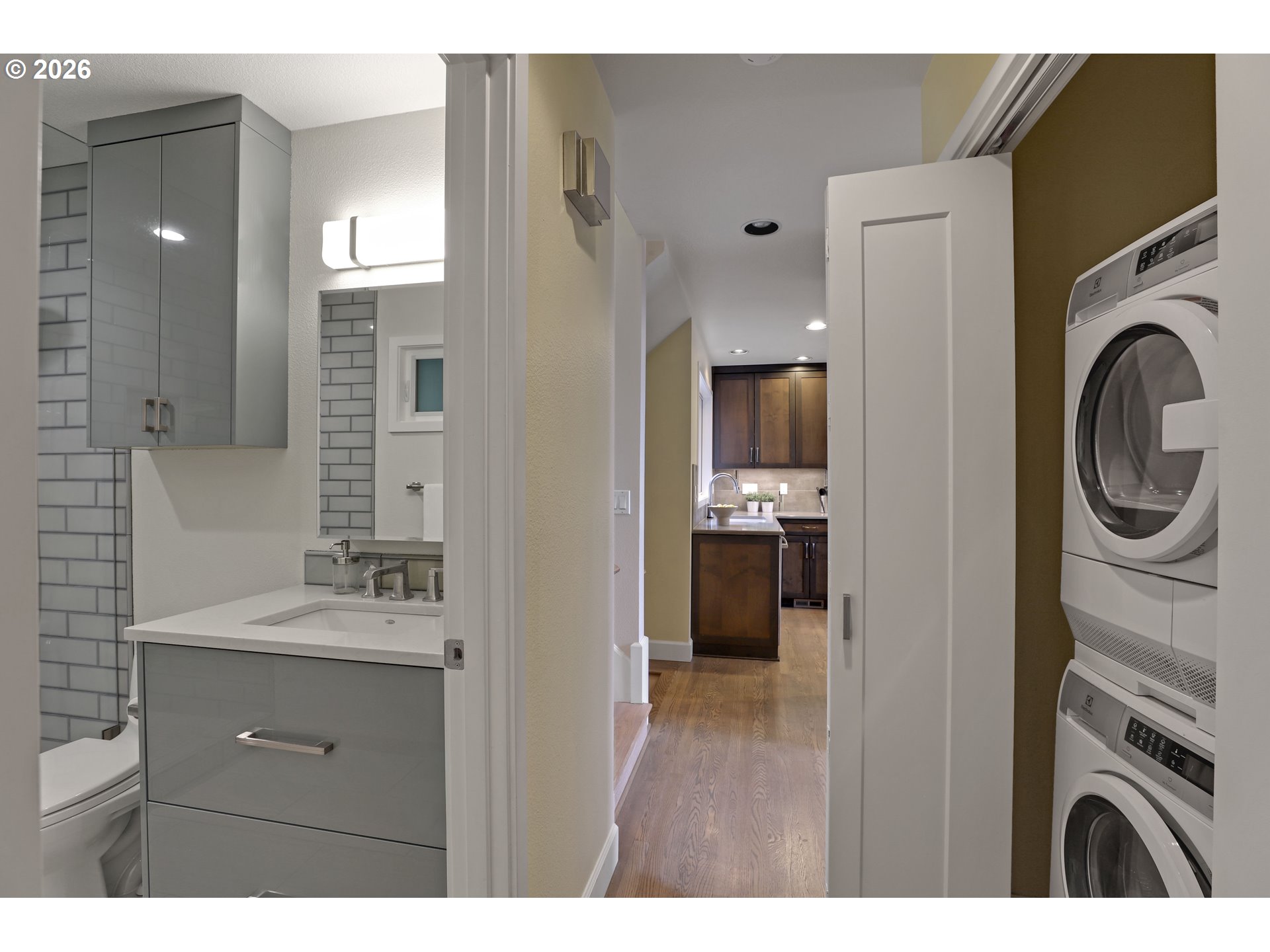 7635 South Hood Avenue Portland, OR 97219 - Photo 25 of 30